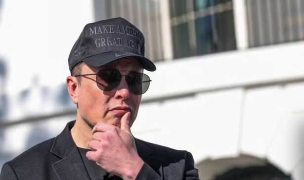 Маск подарував виборцю мільйон доларів і анонсував новий призовий фонд Маск подарував виборцю мільйон доларів і анонсував новий призовий фонд