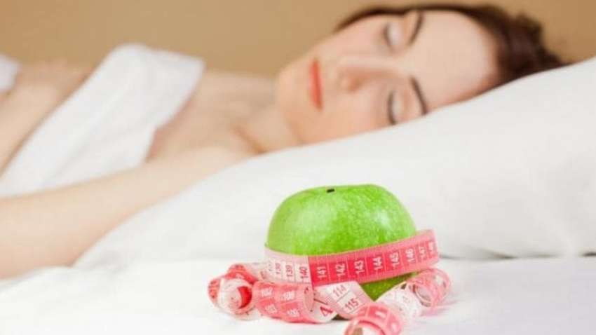 Лишний вес и бессонница: ученые обнаружили связь