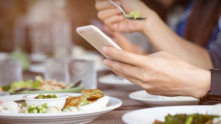 Японцы создали устройство, передающее вкус еды