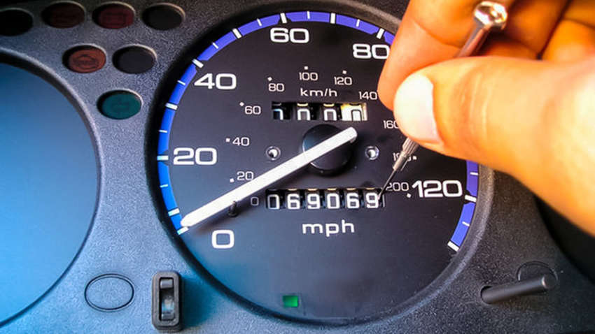 На каких автомобилях чаще всего скручивают пробег - исследование