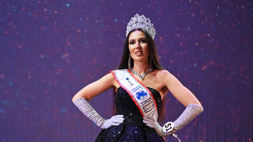 Украинка, победившая на "Миссис мира 2023", попала в скандал из-за дружбы с россиянкой (ФОТО)