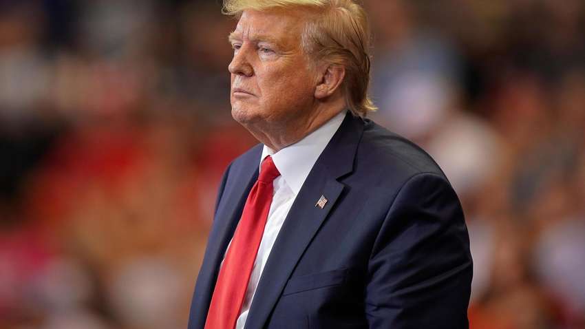 В Палате представителей США одобрили статьи для импичмента Трампа