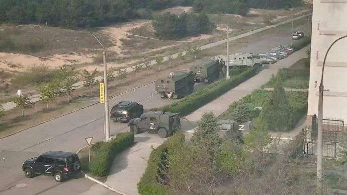 Движение пошло: на Запорожье оккупанты вывозят награбленное имущество в Крым