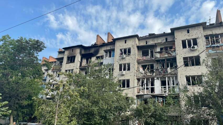 Окупанти підбираються до Слов'янська – накрили місто ракетними ударами: є загиблі Окупанти підбираються до Слов'янська – накрили місто ракетними ударами: є загиблі