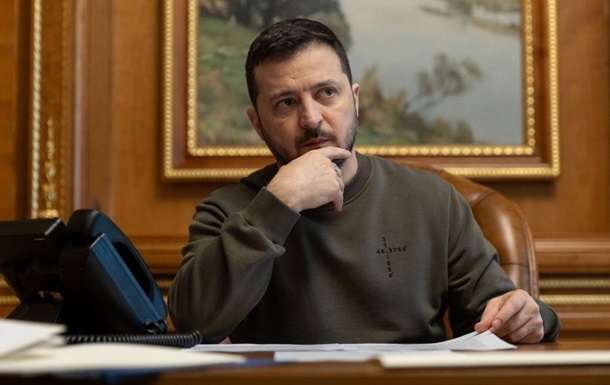 Зеленскому советовали не возвращаться в Украину накануне вторжения РФ: детали Зеленскому советовали не возвращаться в Украину накануне вторжения РФ: детали