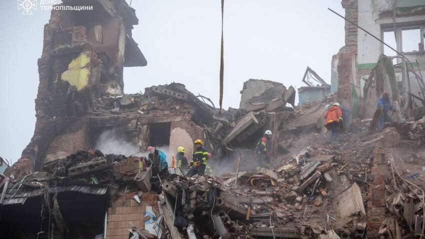 В Тернополе некоторые люди вышли на связь: что известно В Тернополе некоторые люди вышли на связь: что известно