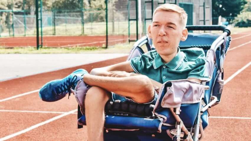 Довіра під обстрілом: скандал зі зборами для хлопця з СМА дійшов до Зеленського Довіра під обстрілом: скандал зі зборами для хлопця з СМА дійшов до Зеленського