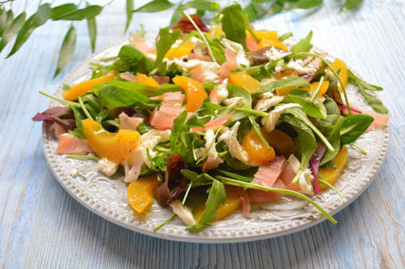 Як приготувати літній салат? Як приготувати літній салат?