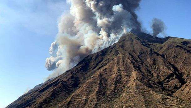 В Италии при извержении вулкана погиб турист