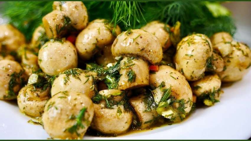 Врачи назвали закуску, которая поможет меньше пьянеть Врачи назвали закуску, которая поможет меньше пьянеть