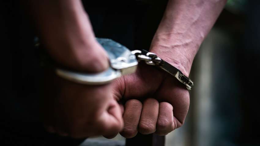 В Херсонской области задержали подозреваемого в убийстве и изнасиловании семилетней девочки