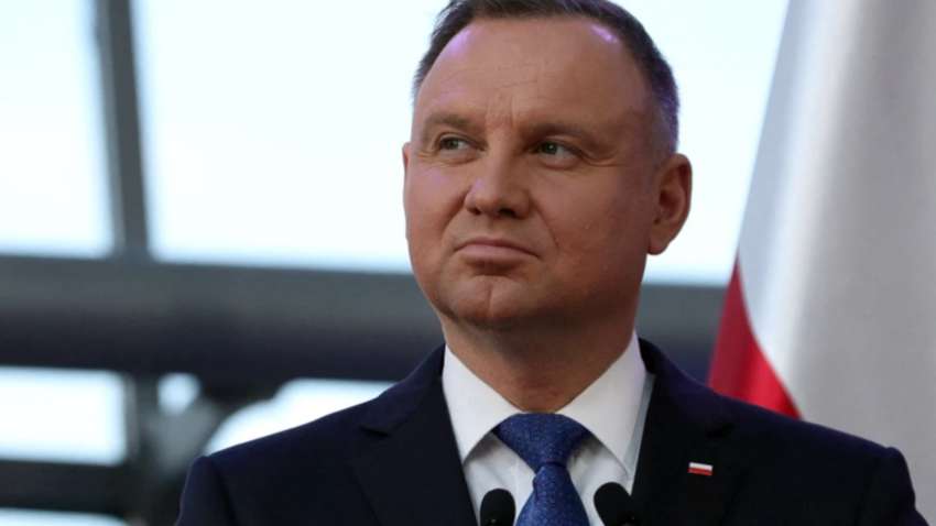 Росія діє на війні не сама: президент Польщі назвав маріонетку Путіна