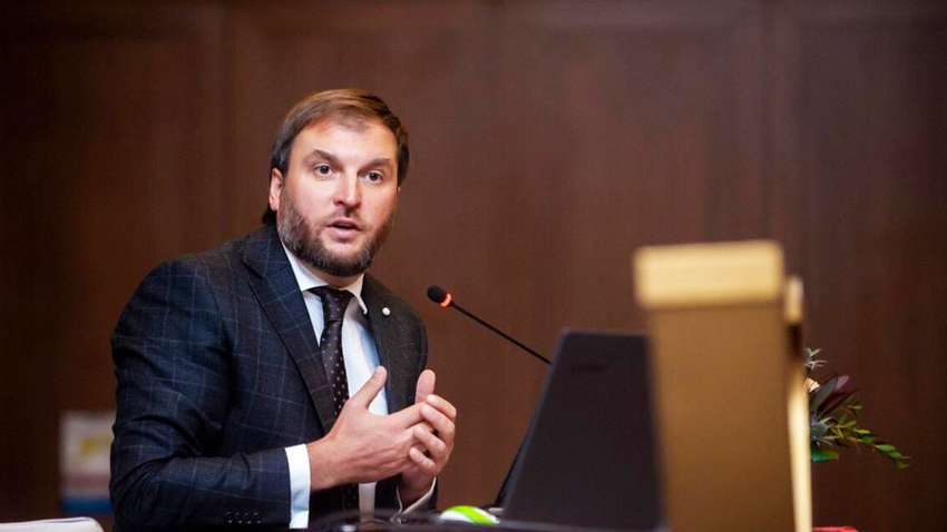 Куюн предлагал «БРСМ-Нафте» платить за «лояльность», — журналист Куюн предлагал «БРСМ-Нафте» платить за «лояльность», — журналист