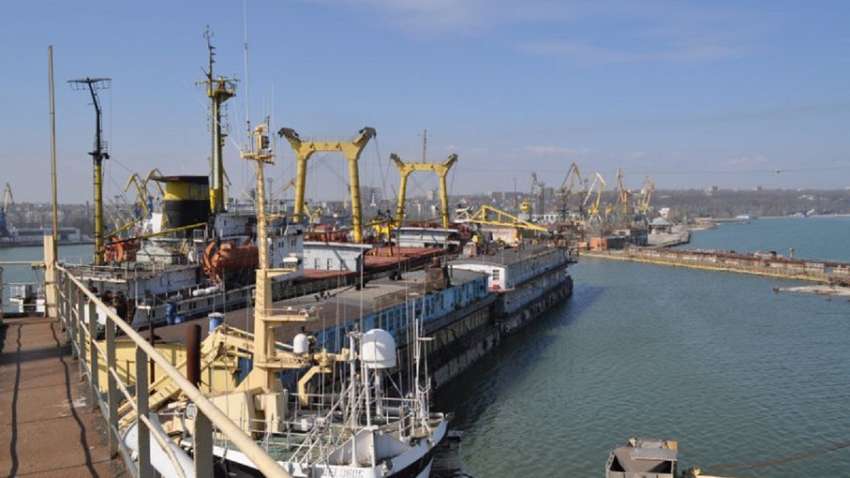 Часть "Азовского судоремонтного завода" могут приватизировать