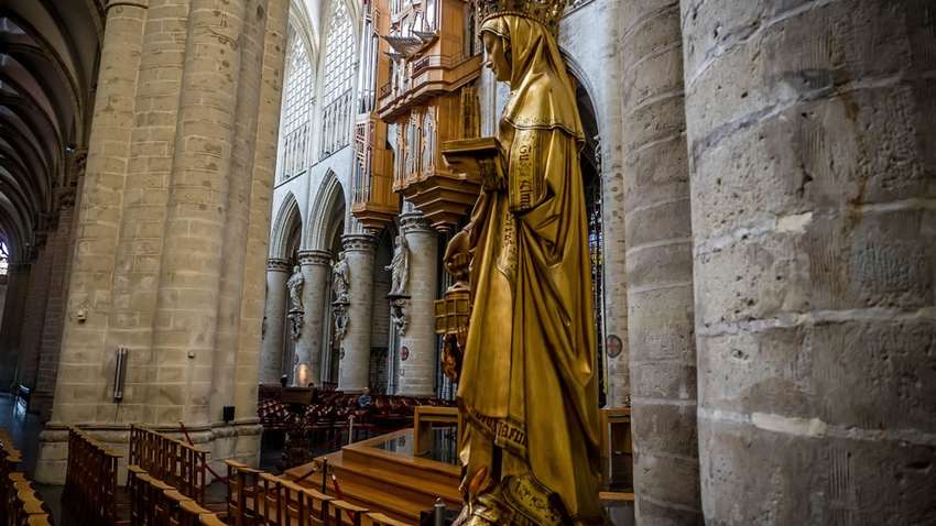 Новый этап: В Бельгии создали "коронавирусную" религию 