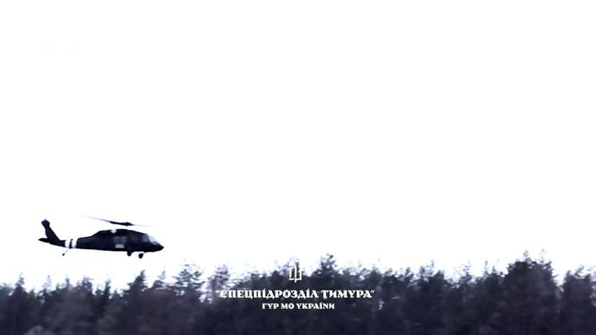 Розвідники висадили десант з гелікоптерів на позиціях ворога (ВІДЕО)