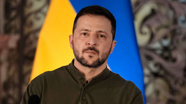 Зеленский объяснил, как западные партнеры отреагировали на украинскую стратегию победы Зеленский объяснил, как западные партнеры отреагировали на украинскую стратегию победы