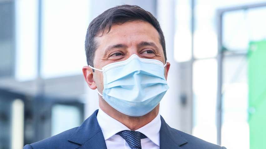 Зеленский призвал украинцев рассказать о любимых кафе