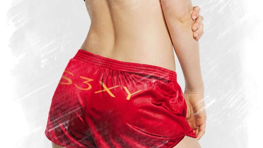 Tesla выпустила необычные шорты: названа стоимость