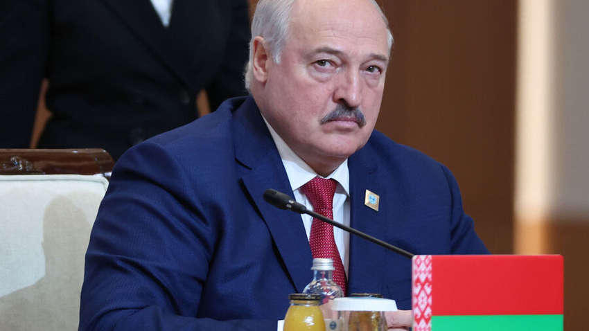 Лукашенко спрогнозировал, что Буданов может послать кого-то «ликвидировать» Зеленского