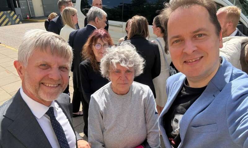 Відмашку дали із Кремля: Лукашенко погодився на «жест доброї волі» Відмашку дали із Кремля: Лукашенко погодився на «жест доброї волі»