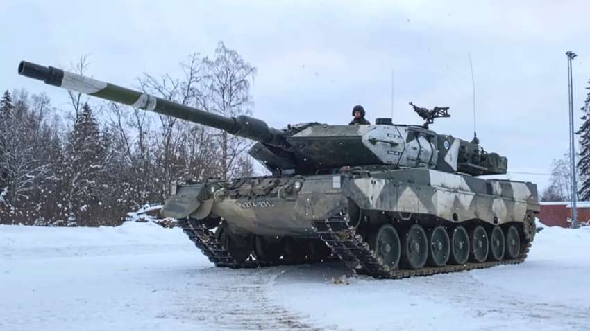 Україна отримала від Польщі перші танки Leopard