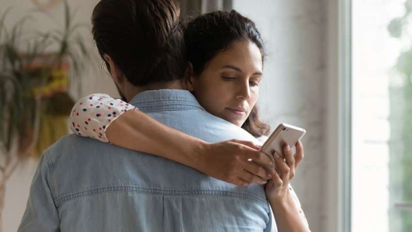 Как пережить измену и стоит ли прощать предателя