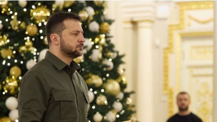 Какие ожидания от новогоднего обращения Зеленского: о чем должен сказать президент