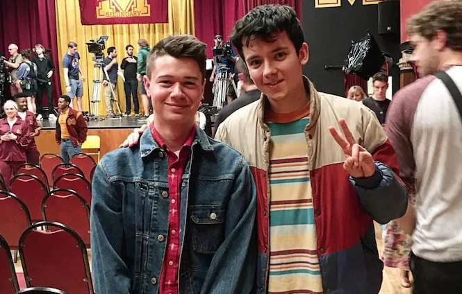 Актора з серіалу "Статеве виховання" визнали винним у 26 сексуальних злочинах