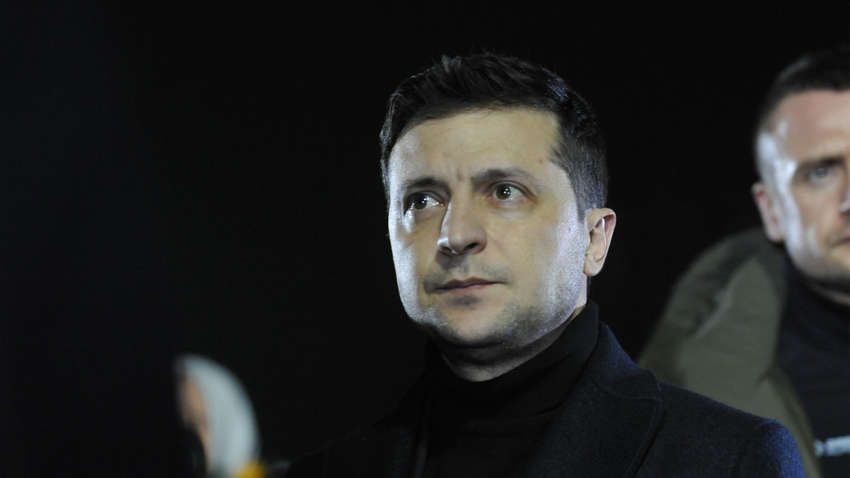 В Украине после катастрофы самолета "МАУ" проверят весь гражданский флот, - Зеленский