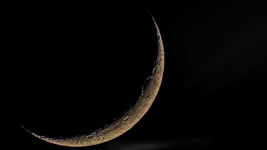 Молодик 16 жовтня: астролог розповів, що заборонено робити в цей день