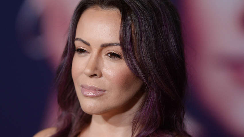 Зірка серіалу «Зачаровані» розповіла, про шокуючі наслідки коронавірусу Зірка серіалу «Зачаровані» розповіла, про шокуючі наслідки коронавірусу