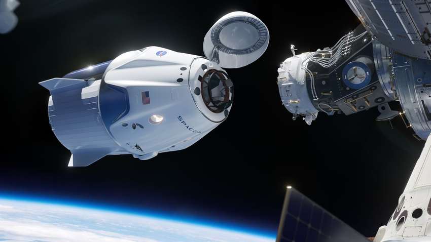 Компанія SpaceX провела успішні випробування резервного парашута для Crew Dragon