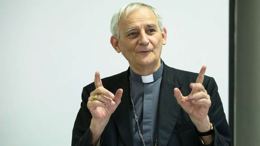 Спецпосланник Папы Римского прибыл в Москву: о чем будет говорить в Кремле