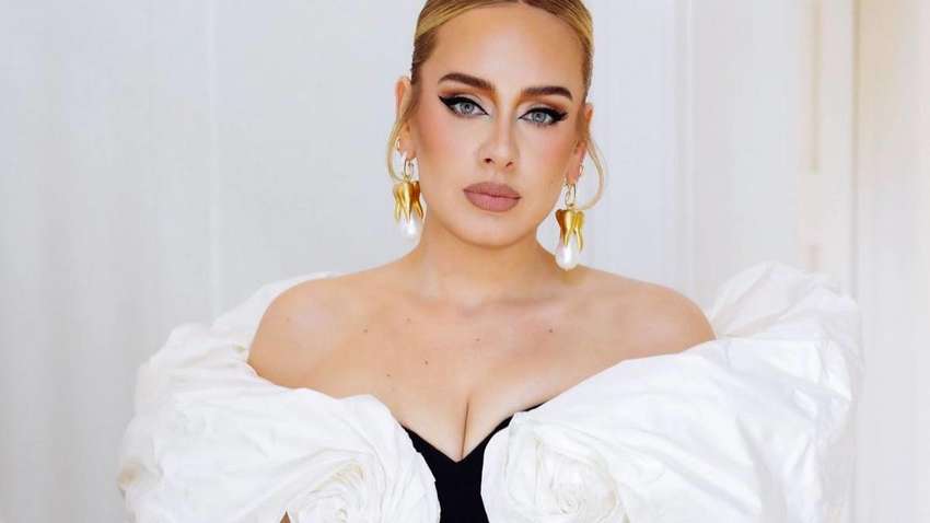 Какая певица забрала главные награды музпремии BRIT Awards