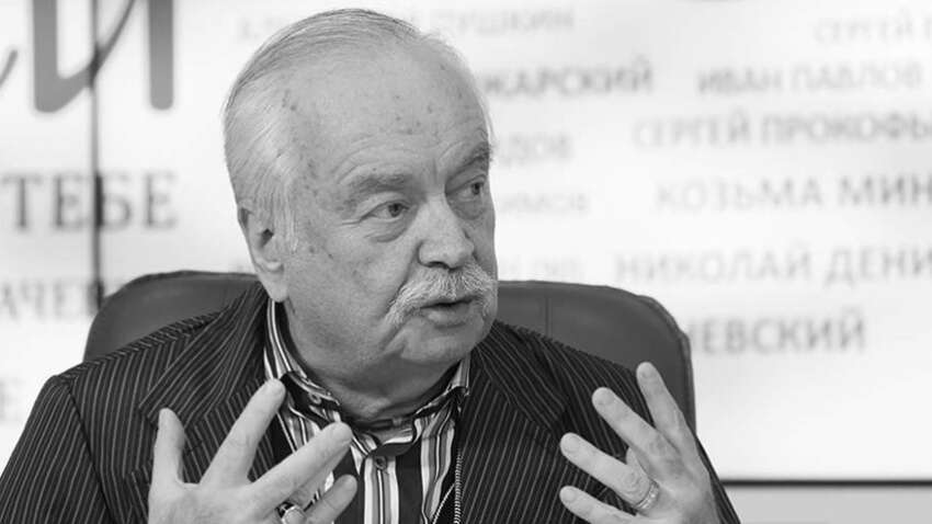 В РФ скончался известный поэт и актер, родившийся в Киеве: что произошло В РФ скончался известный поэт и актер, родившийся в Киеве: что произошло