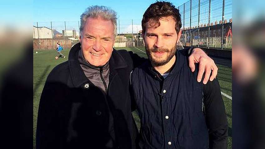 Від коронавірусу помер батько Грея «П'ятдесят відтінків сірого»