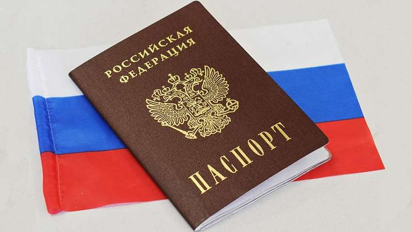 РФ посилила примусову паспортизацію: українцям погрожують депортацією