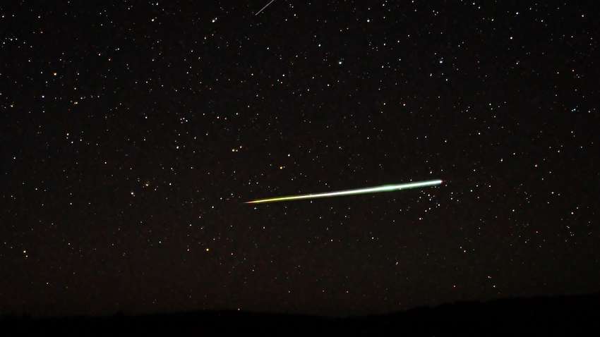 Астрономические явления в 2022 году: когда можно увидеть полнолуние, солнечные затмения и метеорный дождь