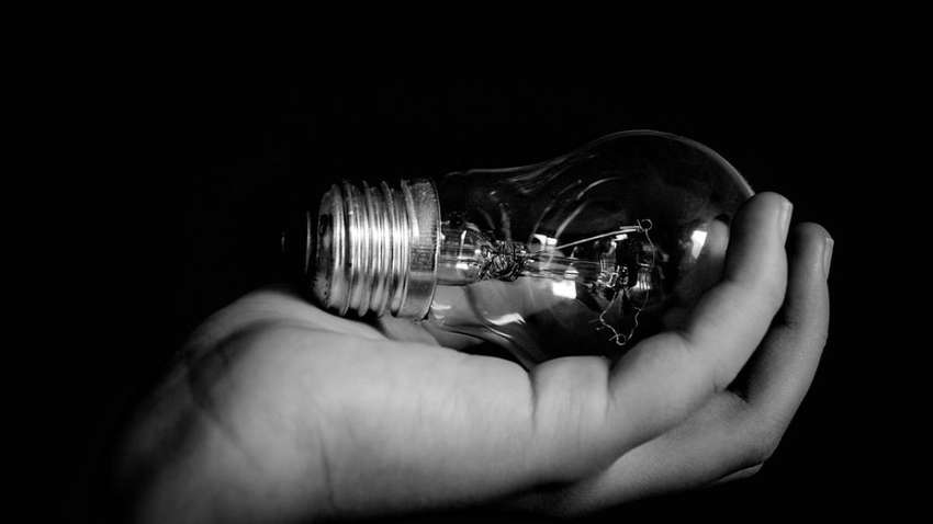 Пока без повышения тарифов на электроэнергию: о чем говорит решение Кабмина – когда его пересмотрят