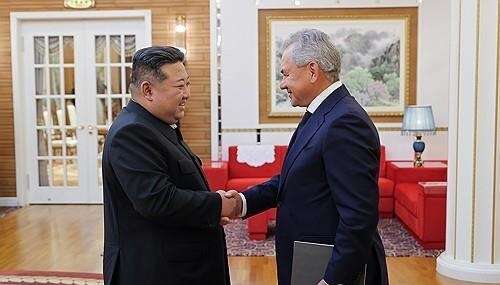 КНДР направить тисячі людей на кордон з Україною: який новий етап має початися