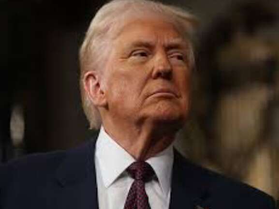 Трампа просят не торопиться с уходом из Европы: что известно Трампа просят не торопиться с уходом из Европы: что известно