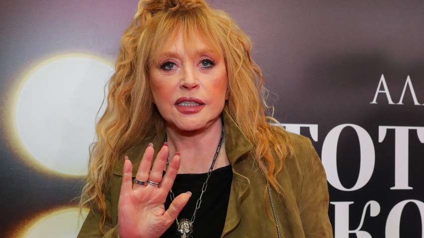 Алла Пугачова раптово повернулася до Росії: яка причина Алла Пугачова раптово повернулася до Росії: яка причина