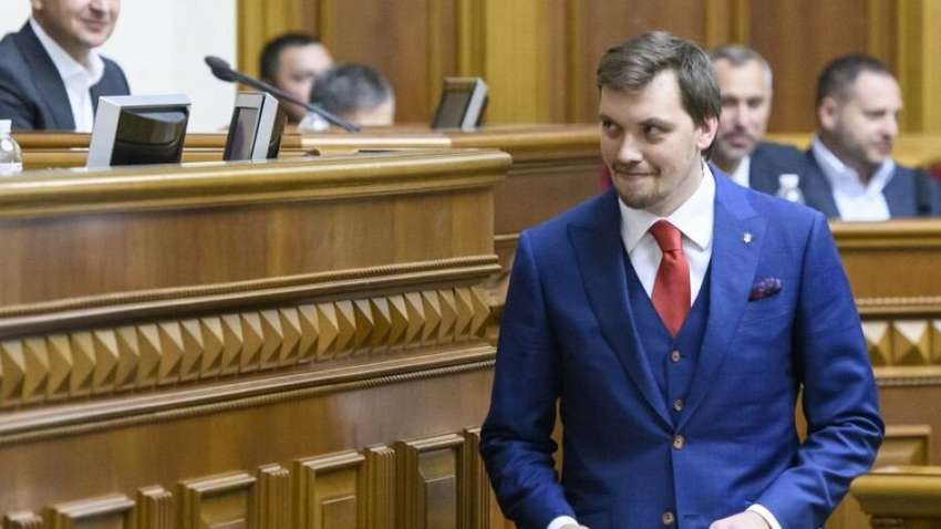 Відставка Кабміну: експерти розповіли про перспективи Гончарука