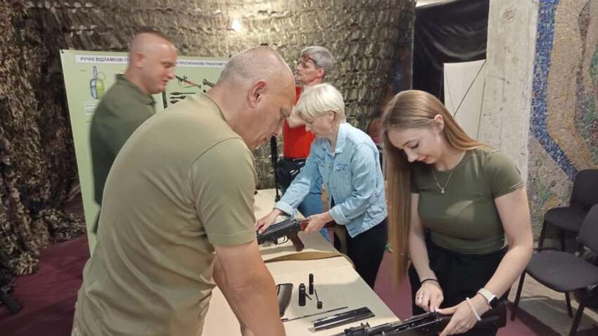 Верховная Рада поддержала новый законопроект: кто и как будет проходить обучение по национальному сопротивлению Верховная Рада поддержала новый законопроект: кто и как будет проходить обучение по национальному сопротивлению