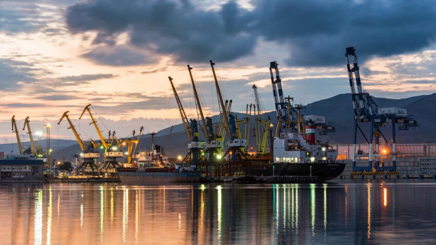 Влучили точно у ціль: чому "Транснефть" призупинила подачу нафти до порту Новоросійська