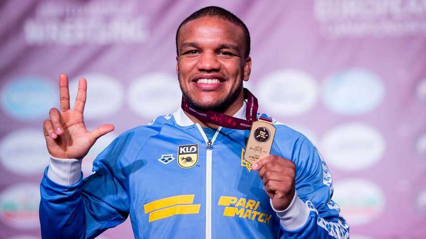 Жан Беленюк высказался по поводу расизма со стороны Александра Алиева