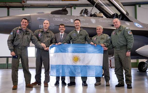 Більше не нейтральні: Аргентина прийняла неочікуване рішення щодо України і НАТО Більше не нейтральні: Аргентина прийняла неочікуване рішення щодо України і НАТО