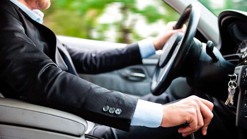 Цены на горючее "летят в космос": как украинцам сэкономить на поездках