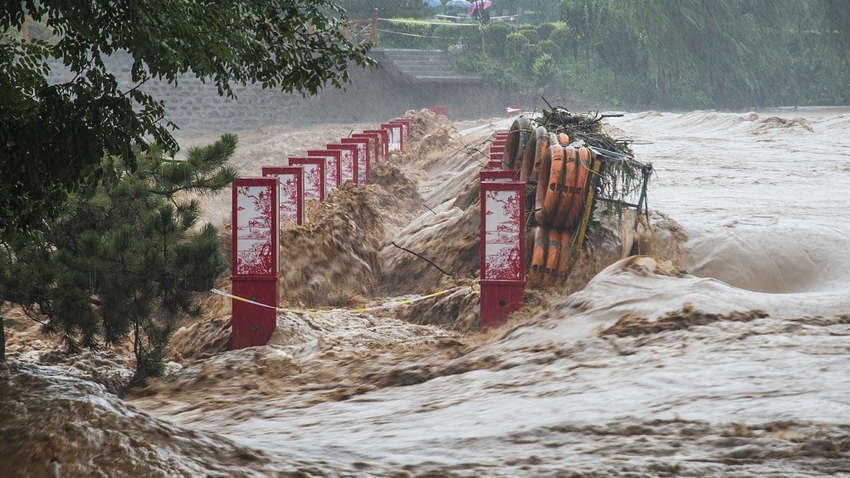 В Китае тайфун "Лекима" унес жизни 44 человек
